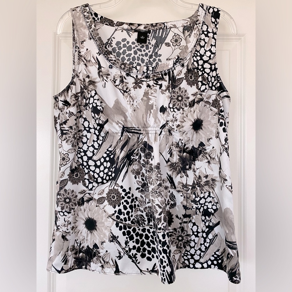 Ann Taylor Floral Print Top💎🌸